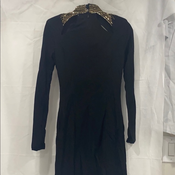 Dress - Picture 2 of 4